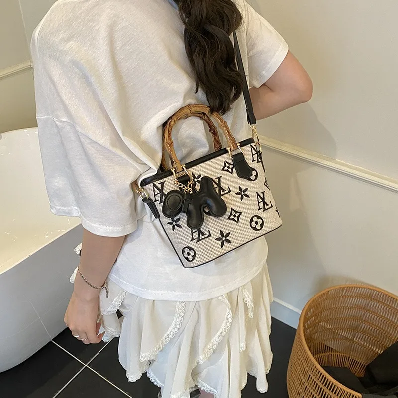 

Women's Printed Bucket Bag with Wooden Handle Trendy Letter Patchwork Design, Niche Style, Convertible Shoulder & Crossbody Bag