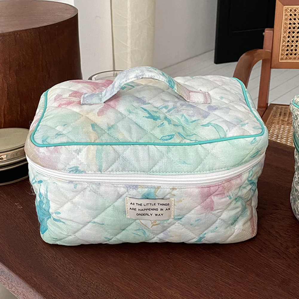 Quilted Cosmetic Organizer Cotton Travel Portable Make Up Handbags Floral Prints Multi Functional Large Capacity for Travel Home