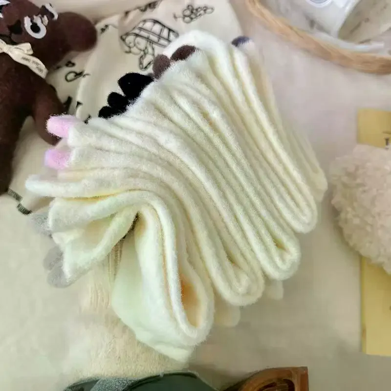 1 زوج الأبيض الأوسط الجوارب لطيف الحيوان الكرتون المنك الصوف الجوارب سميكة الدافئة المنزل جوارب يمكن السير بها على الأرض جرلي تنوعا الإكسسوارات جورب هدية #5