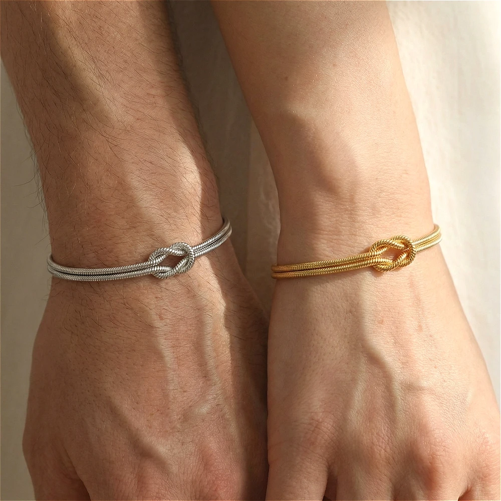 Pulseras de acero inoxidable con nudo de amor infinito, cadena de serpiente, elegantes brazaletes de amistad para parejas, regalos de joyería para damas de honor