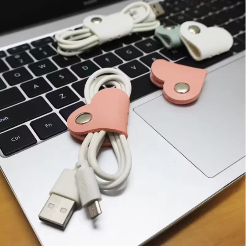 12 pieces in stock, random colors, heart-shaped PU leather cable, multi-color headphone storage cable clip