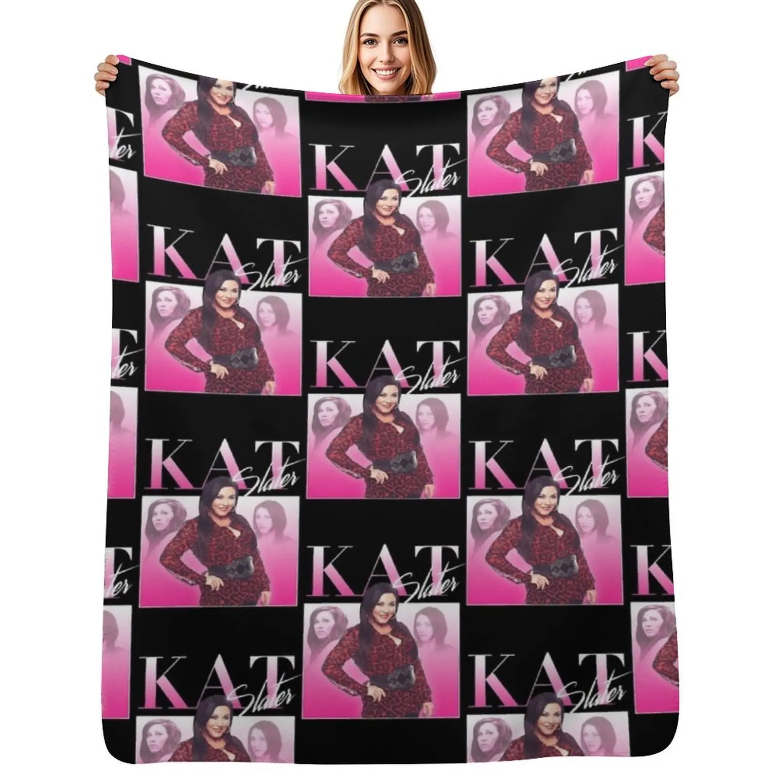 

kat slater Essential T-Shirt Throw Blanket Stylish Warm Blanket for Living Room Bedroom