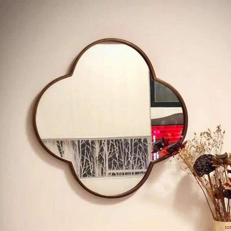 Dressing all over Decorative Wall hanging Makeup bathroom Plum blossom Mirrors Decorative Mirrors Iron Crafts Northern Europe