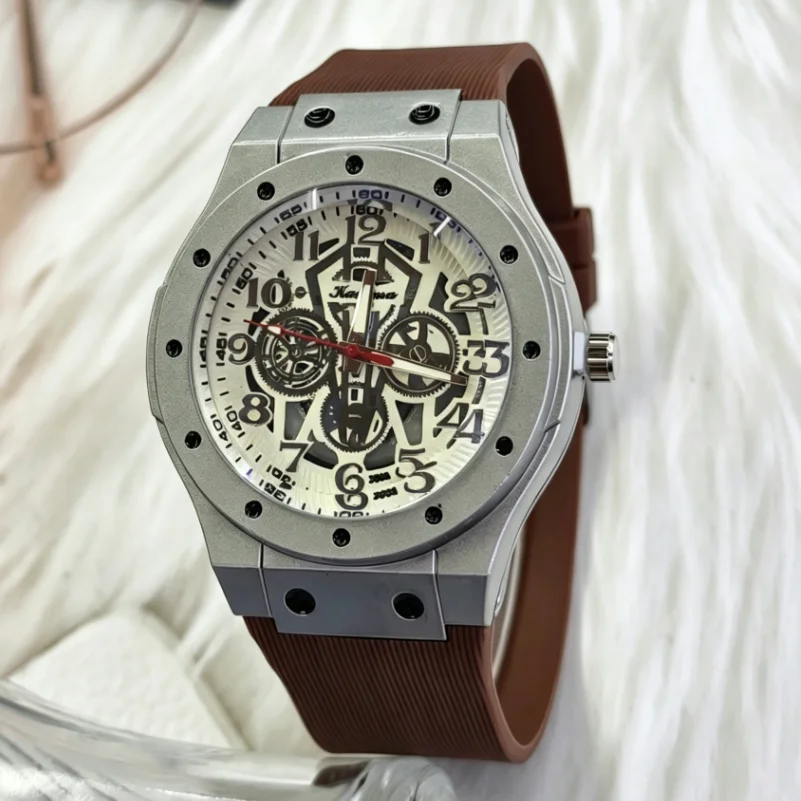

New Fashion Luxury Man Hollow Silicone Watch Men Business Quartz Watches For Gifts Students Sports Wrist Watches Reloj Hombre