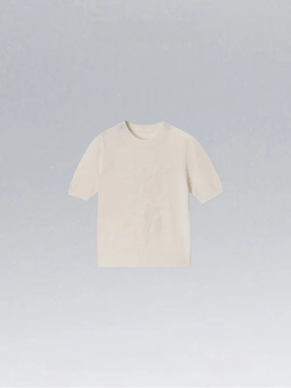 

Elegant Style Wool Knitted Sweater round Neck Design Subtle Charm Fashionable Knitwear for Women Casual Comfortable Fit