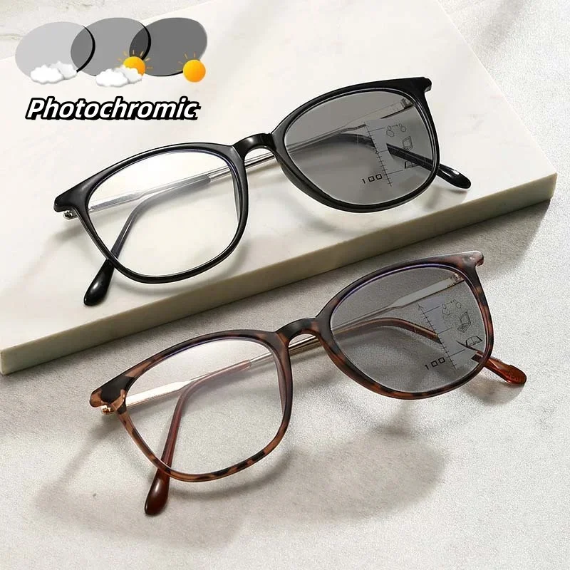 

High Definition Color Changing Presbyopia Eyeglasses Ultra Light Multifocal Photochromic Glasses Intelligent Reading Glasses