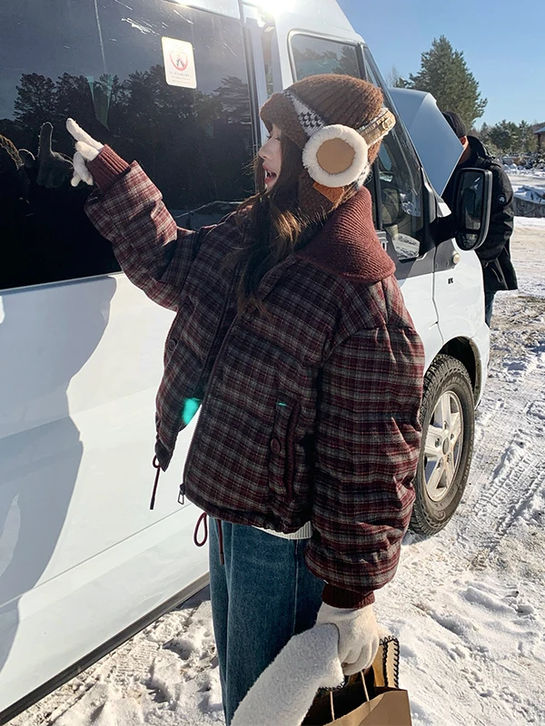 레드 니트 체크 다운 재킷 여성용 레트로 디자인 겨울 따뜻한 두꺼운 아우터웨어 캐주얼 루즈핏 화이트 다운