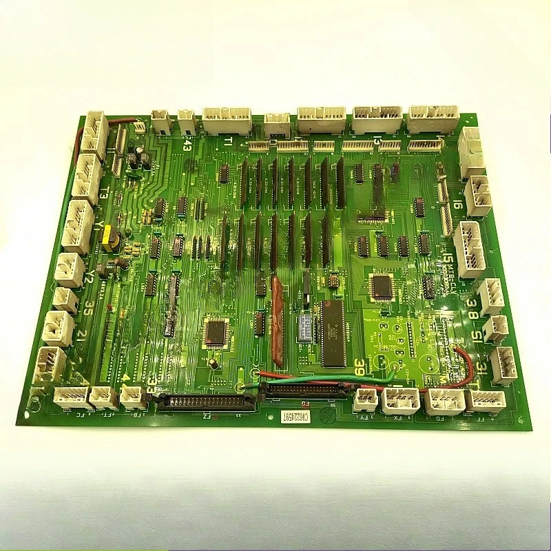 Suku cadang cocok untuk aksesori lift Yongda Hitachi Y95 papan mesin pintu lift MTB-CLV/30003080/