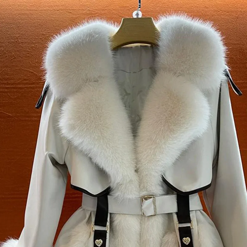 Рисунок 5 - Женская зимняя шуба из искусственного