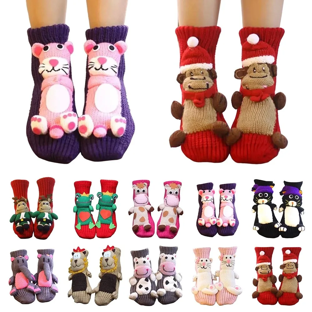 

Creativity 3D Prints Christmas Socks Hand Crocheted Thick Novelty Floor Socks Breathable Warm Winter Socks for Men & Women