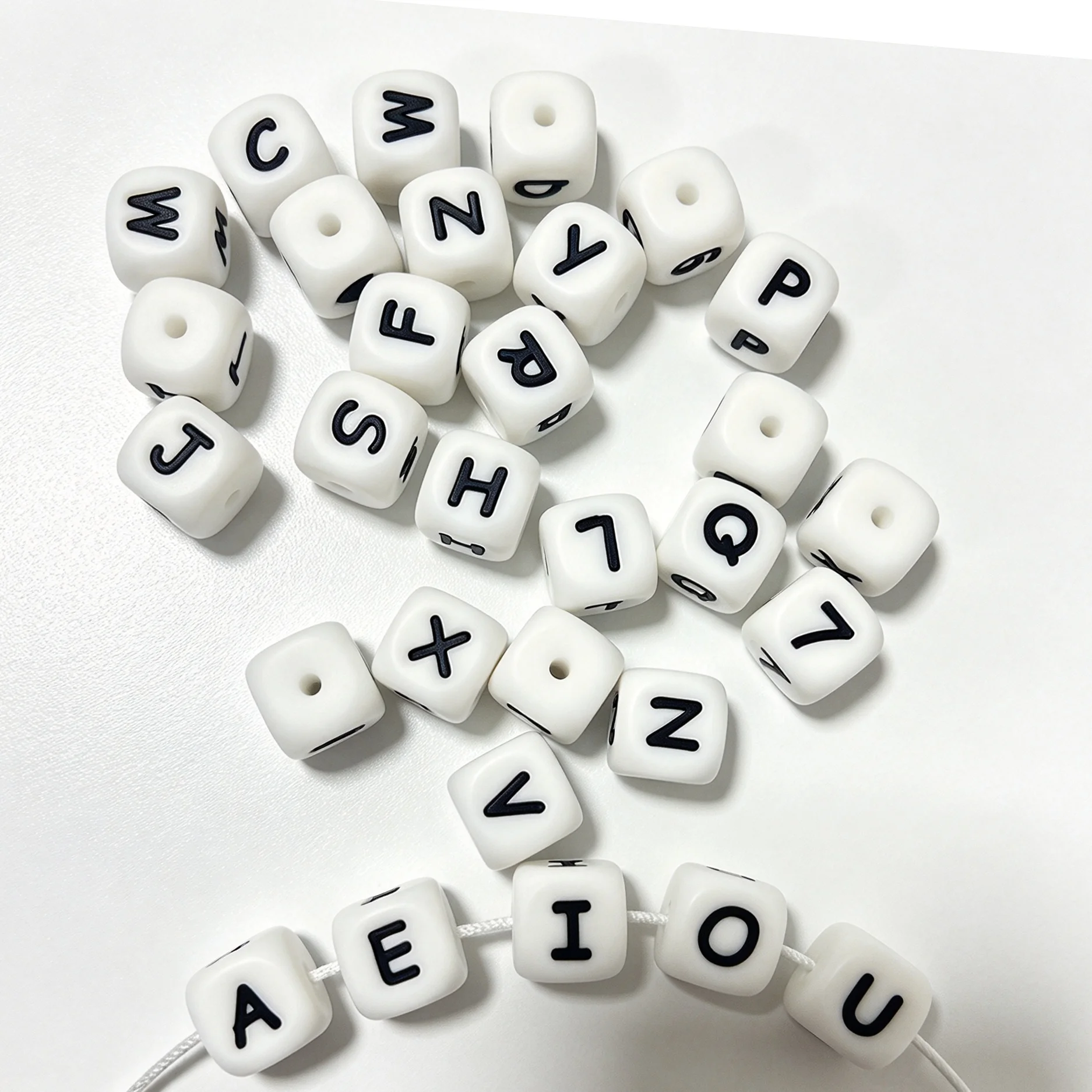 26-40pcs 12MM Capital English Letter Beads Arabic Number Beads Colorful Spacer Beads For DIY Necklace Handmade Craft