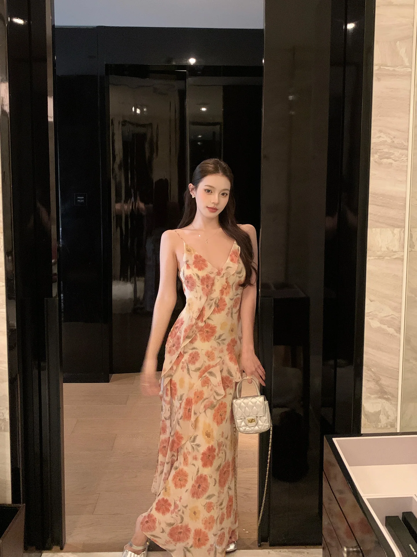 

Платье Nini Chestnut Spring с цветочным принтом и принтом вишневого цвета, женское длинное платье с завязками на талии, стройнящее фигуру
