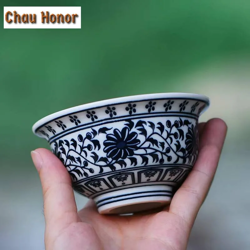 120ml Blue and White Porcelain Pressure Hand Cup Creative Entangled Branch Lotus Tea Bowl Large Puer Master Cup Kung Fu Teaware