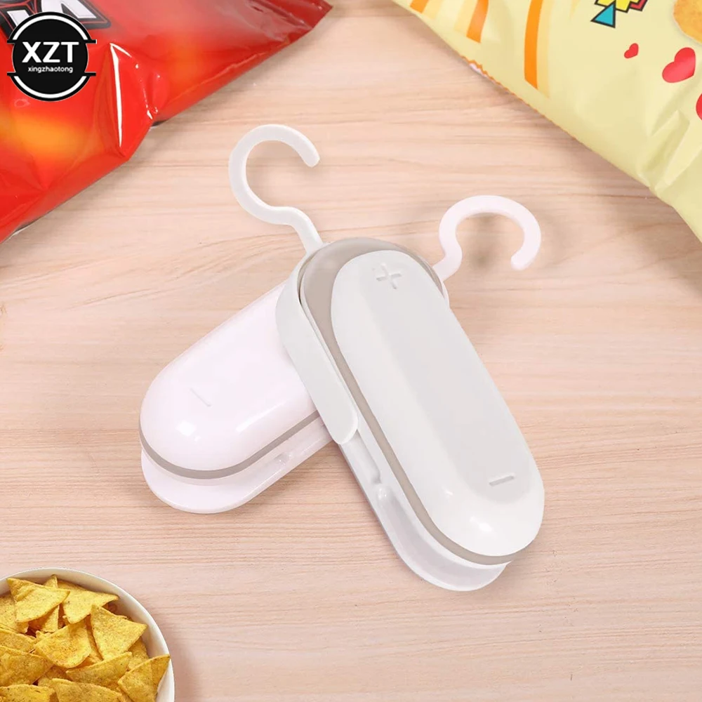 Mini Sealing Machine Kitchen Tools Sealing Machine Portable Mini Sealing Machine Snack Sealing Tools