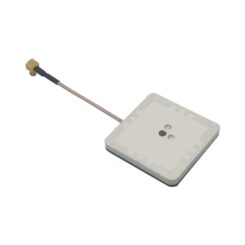 RTK differential UAV M8Nm8tM8P meter level direction finding 40x40x4mm GPS BeiDou built-in active ceramic gnss antenna