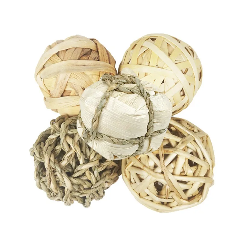 1/4/5PCS Chewing Braided Ball Guinea Pig Rabbit Hamster Small Animal Play Pet Interactive Chew Toy Natural Grass Ball