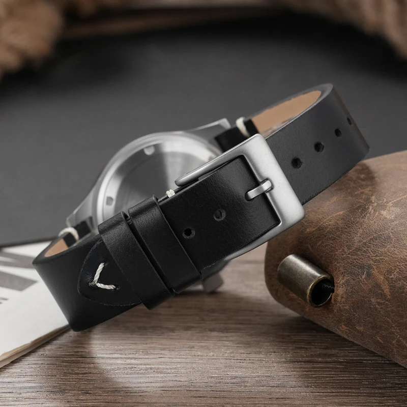 Militado D12 ساعة كلاسيكية VD78 حركة كوارتز الياقوت كريستال ساعات المعصم 100 متر مقاوم للماء الفولاذ المقاوم للصدأ 316L ساعة رجالي