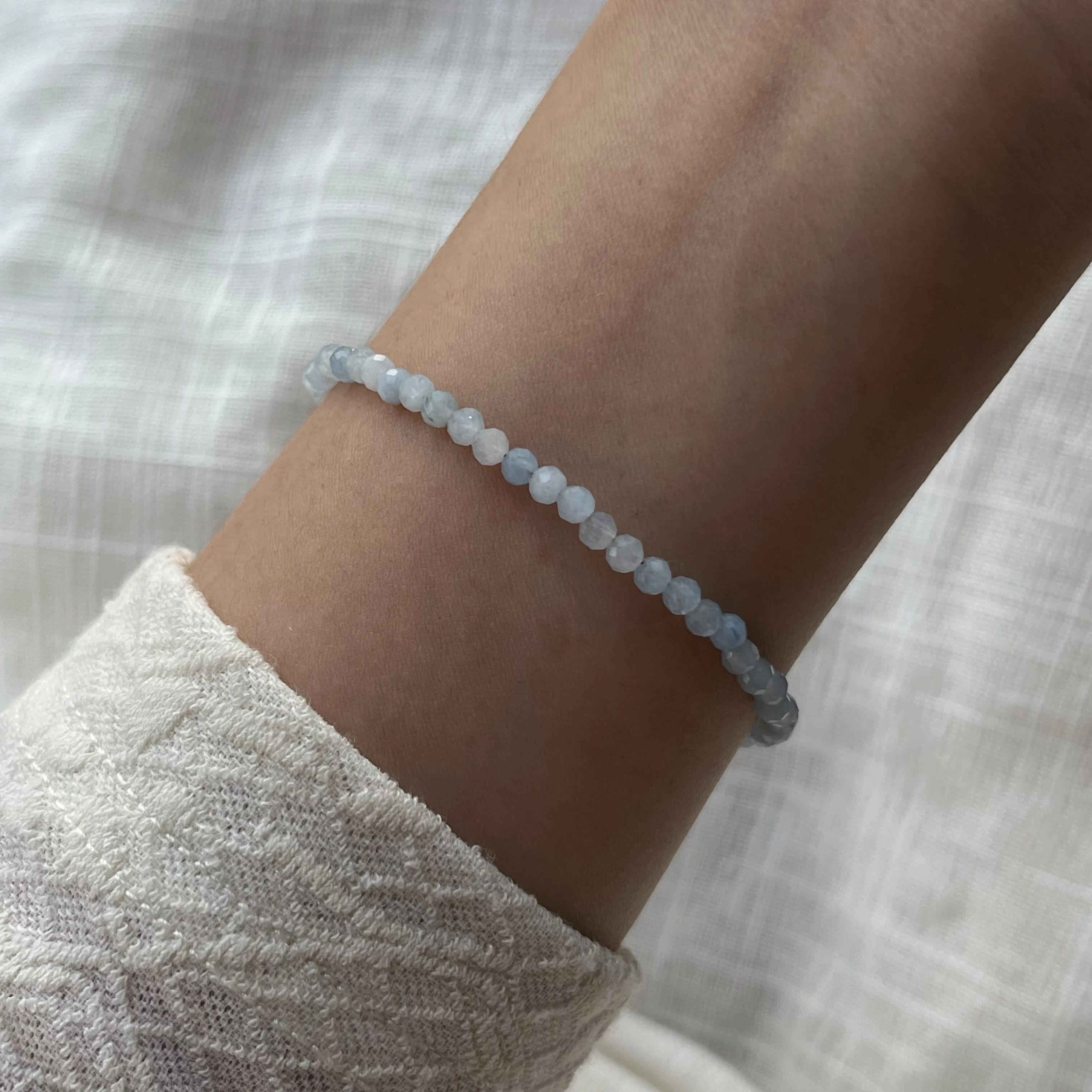 سبتمبر جوهرة الميلاد الزبرجد سوار للنساء 3 مللي متر الأوجه الخرز مجوهرات الحجر الطبيعي شفاء كريستال هدية عيد الميلاد