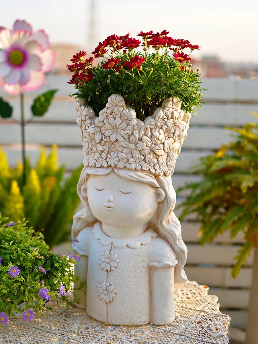 Outdoor flower ware cute crown portrait ornament sculpture succulent plant breathable flower pot creative garden decoration orna