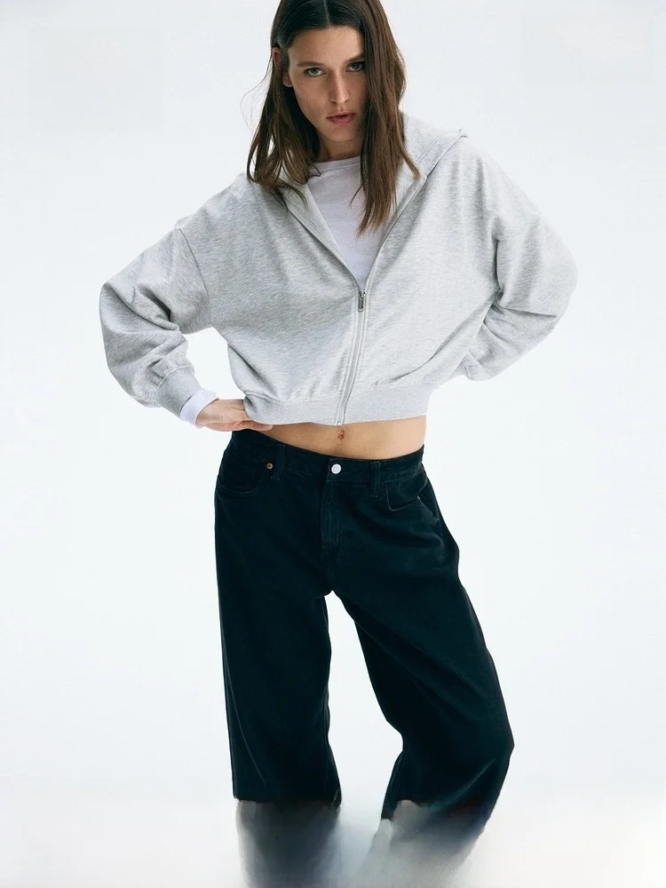 

Женская толстовка H&M 2026: Новинка лета, спортивная, свободная, укороченная, легкая, с длинным рукавом, на молнии, в повседневном стиле, стандартный крой