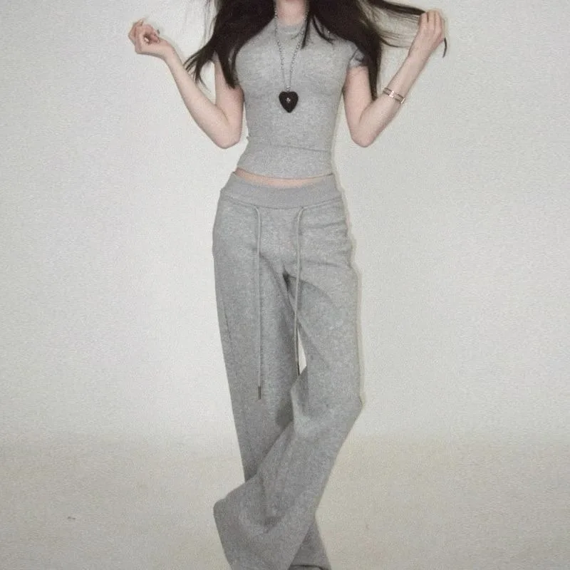 Complete Set of Fashionable Gray Slim-fitting Short-sleeved T-shirts Womens Spring Summer Drawstring High-waisted Wide-leg Pants