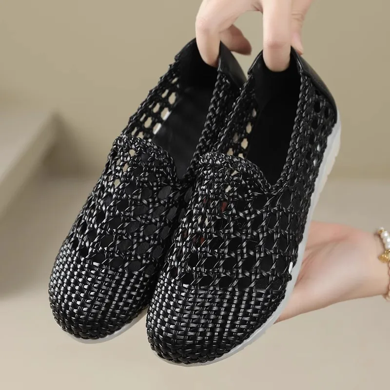 038FK Black