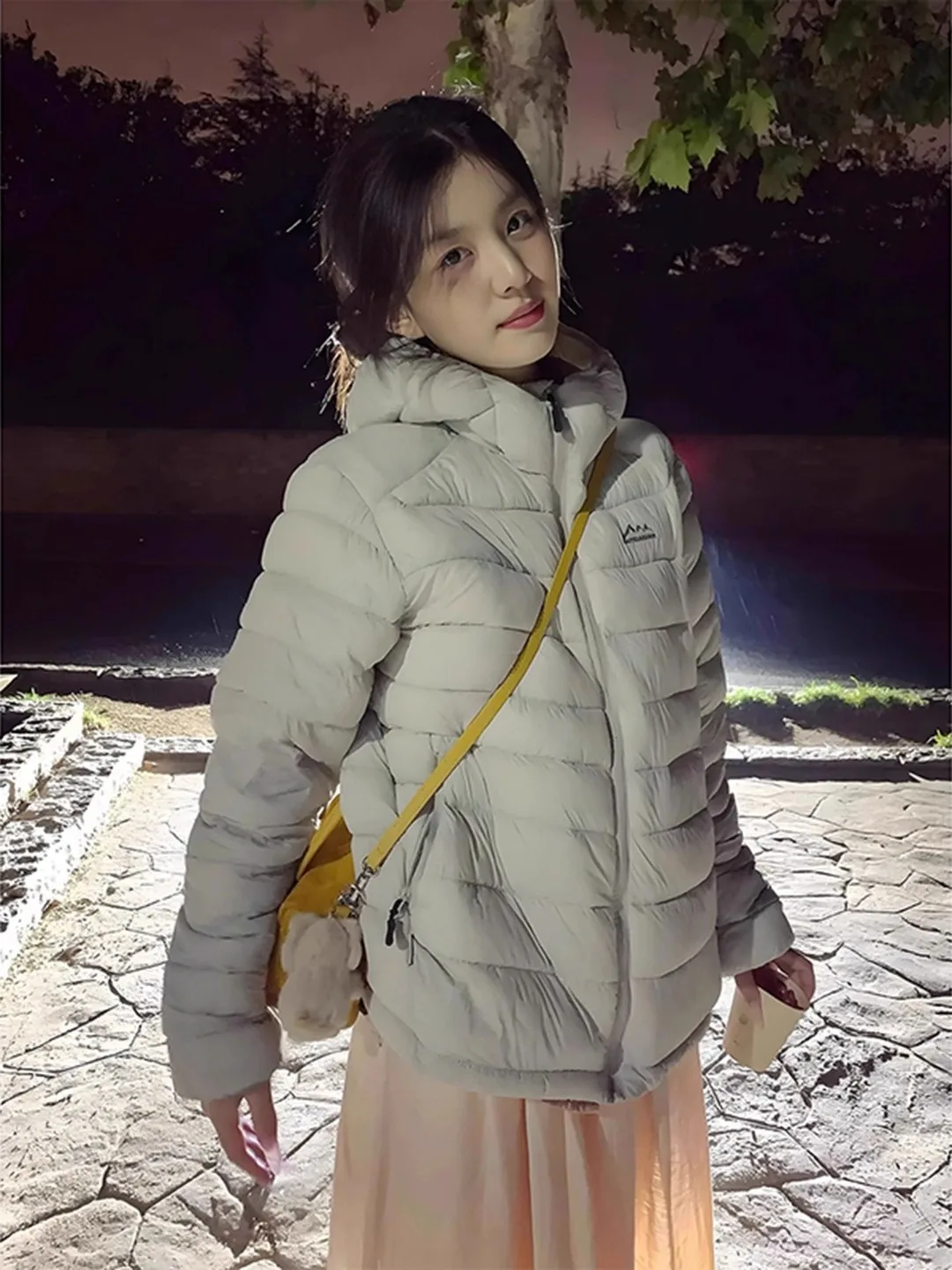 

American Sle Lightweight Filled Cotton Jaet with Hood for Men And Women Winter Warm Skiing Outfit Couple's Cotton Coat