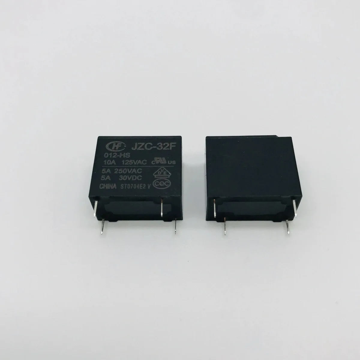 JZC-32F-012-HS Hongfa Relay HF32F-012-HS 4-pin Group Normally Open 5A250VAC