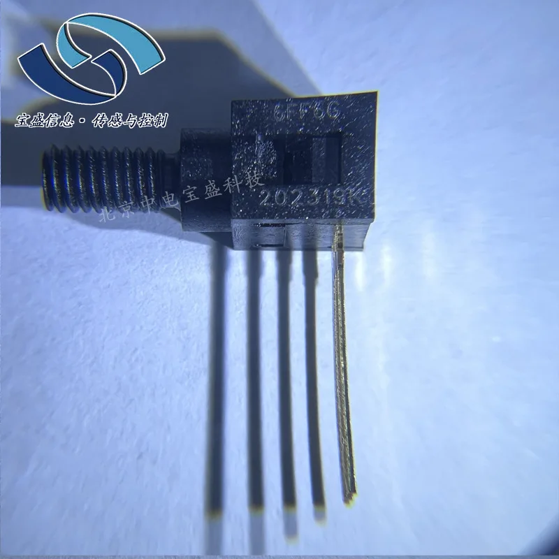 26PCFFH6G Pressure Sensor ± 100PSI with Threaded Compensation