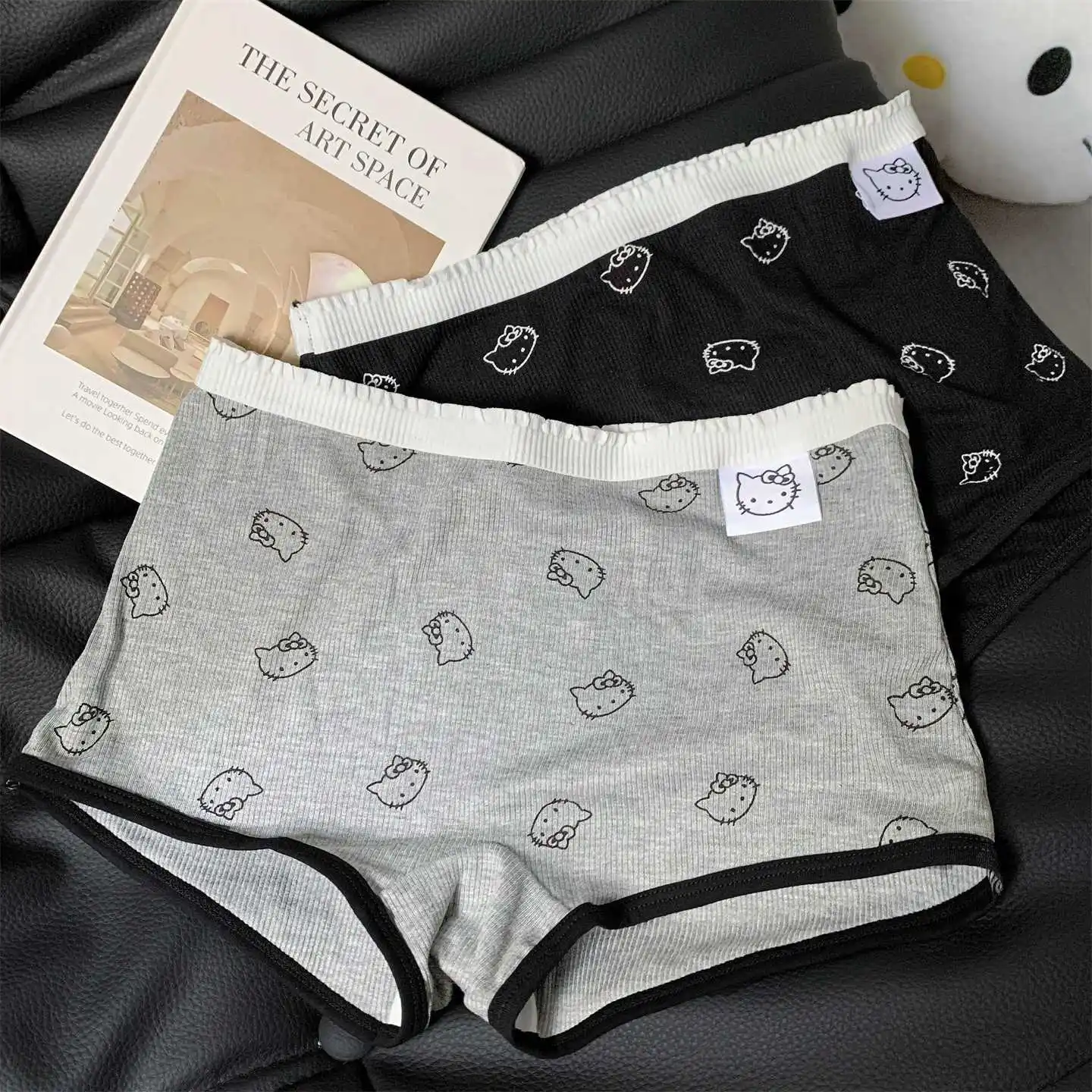 

Kawaii Hello Kitty Sanrio Women BM Wind Safety Pants Anti-Glare-Free Panties 2-in-1 2025 New Flat Bottom Cotton Sexy Pure Pants