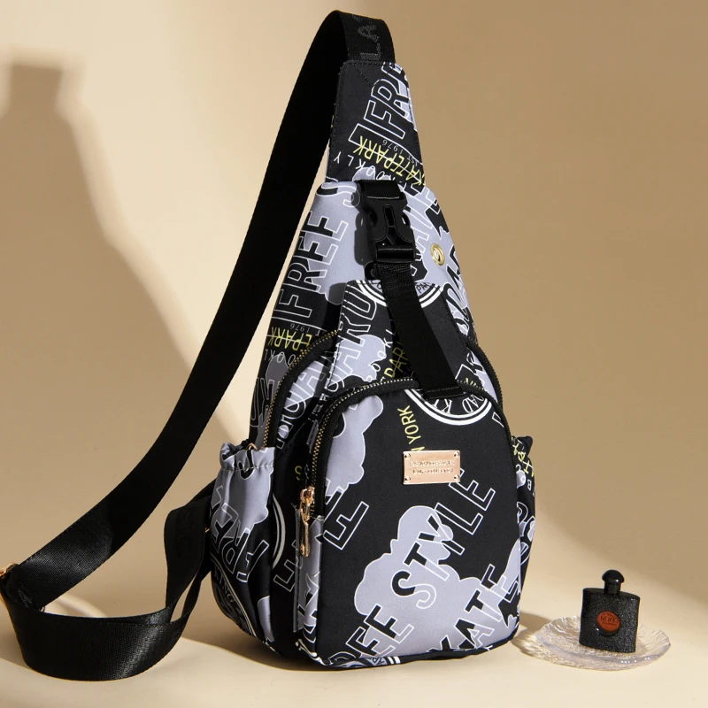 fashionable-oxford-cloth-crossbody-chest-bag-women's-new-2024-trendy-single-shoulder-bag-versatile-nylon-slant-bag-chest-bag
