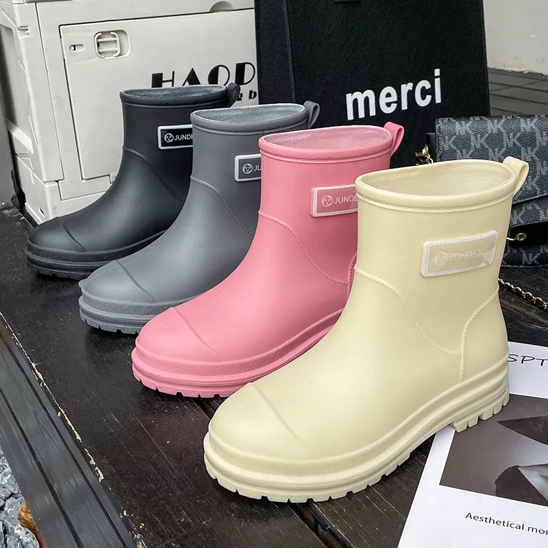 

Removable Fleece Lined Short Rain Boots for Women Waterproof Non Slip Wear Resistant Outdoor Wear Spring Autumn Seasonal Shoes