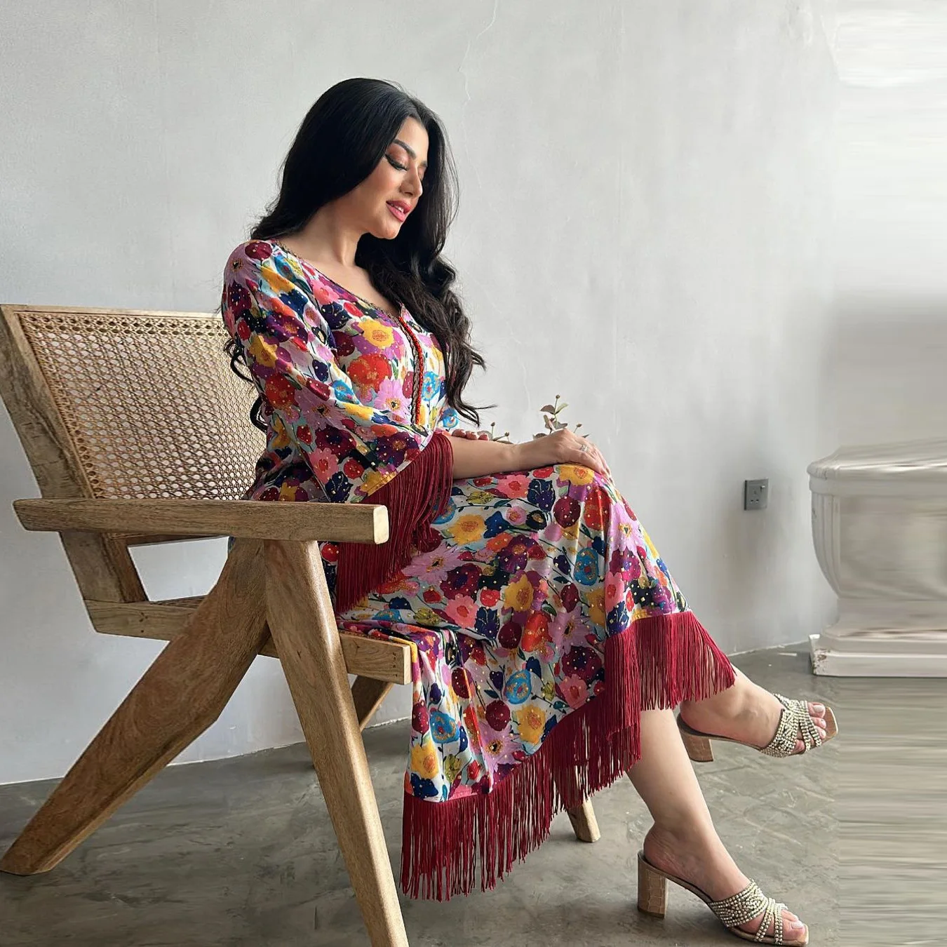 

Dubai Floral Print Stylish Abaya New Tassel Dress Muslim Elegant Women’S Kaftan S-XXL