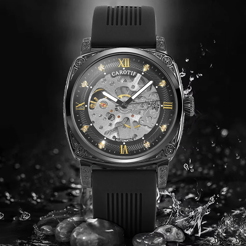 Un orologio meccanico automatico cavo da uomo con nastro nero retrò in rilievo dal design di nicchia di fascia alta, stile business