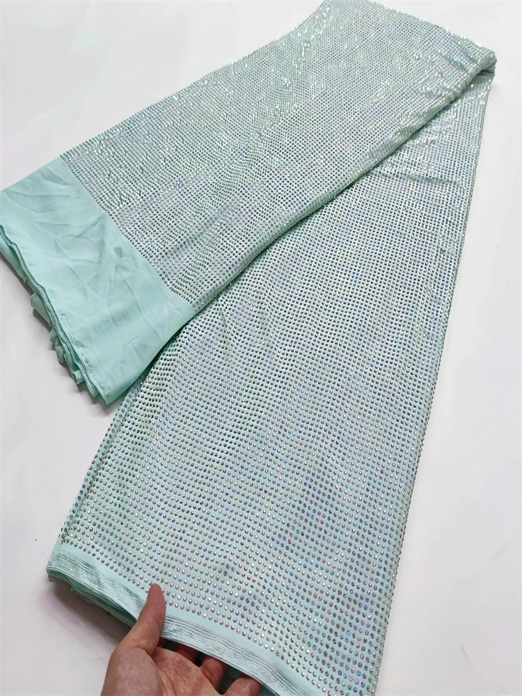 2025 High-Endหรูหราภาษาฝรั่งเศสคําตาข่ายหินลูกไม้ผ้าคุณภาพสูงแอฟริกันSequinsเจ้าบ่าวผ้าลูกไม้สําหรับไนจีเรียชุด