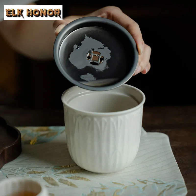 

Retro Grass Ash Ceramic Jianshui Mini Tea Cup Wash Writing-brush Washer Tea Residue Bucket With Cover Household Chaxi Decoration