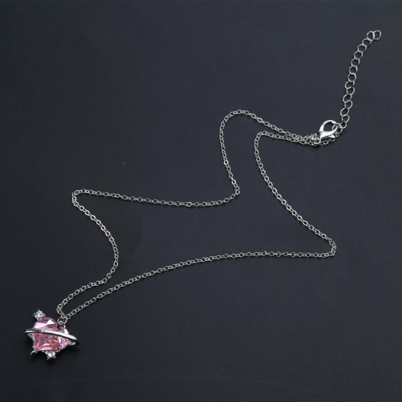 All-matched High Grade Niche Design Exquisite Sweet Hollow Loves Clavicle Chain Drop Shipping