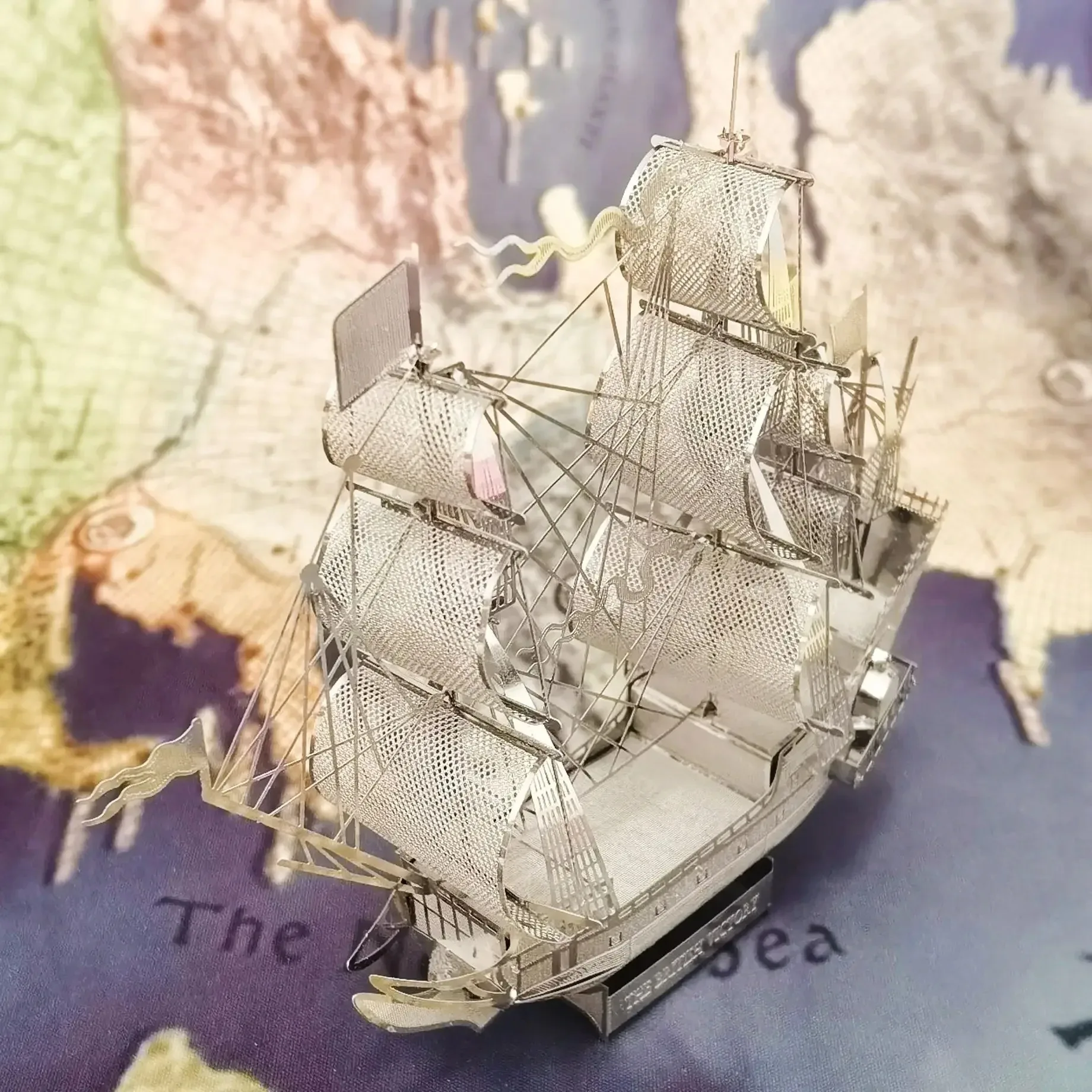 Multicolor HMS VICTORY Warship 3D Metal Model Puzzle DIY Handmade Assembled Military Warship Model Jigsaw Decoration Toys Gifts