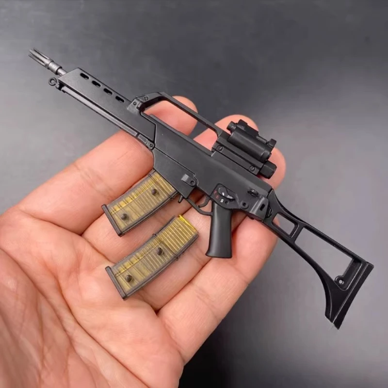 

Simulation Toy Car Camping in The Wild Plastic G36K Model Scene Decoration for 1/8 1/10 RC Crawler Car TRX4 SCX10 RC4WD Tank 300