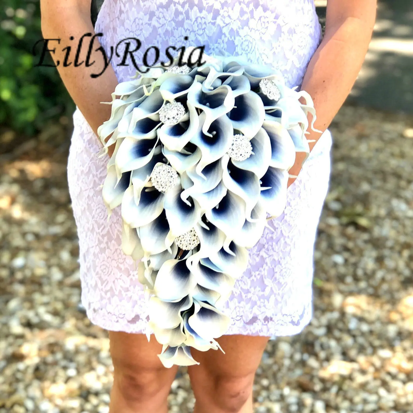 

EillyRosia Cascade Wedding Bouquet Navy Blue Calla Lily Artificial Waterfall Brooch Bouquet Beach Wedding Fake Holding Flowers