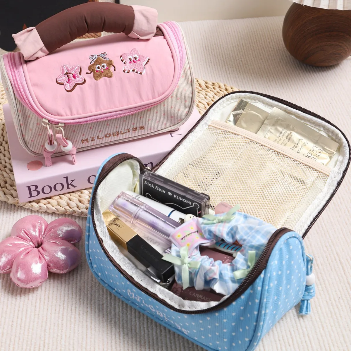 2026 New Model Lightweight Dopamine Makeup For Girls, Large Capacity Travel Portable Handheld Storage Bag