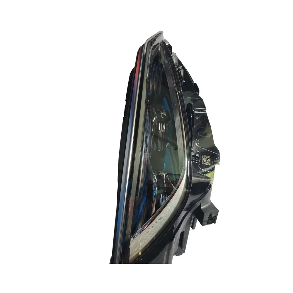 New 12V Right Combination Headlight for Various Vehicles Condition Brand New