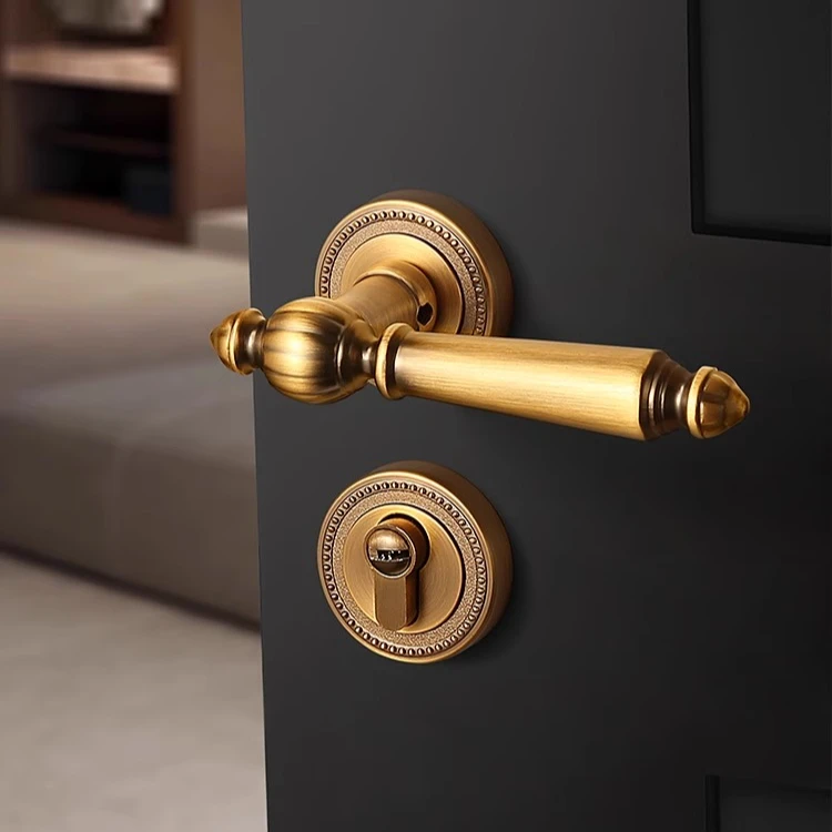قفل باب مغناطيسي صامت أمريكي قفل باب نحاسي فرنسي غرفة النوم مقبض باب عتيق