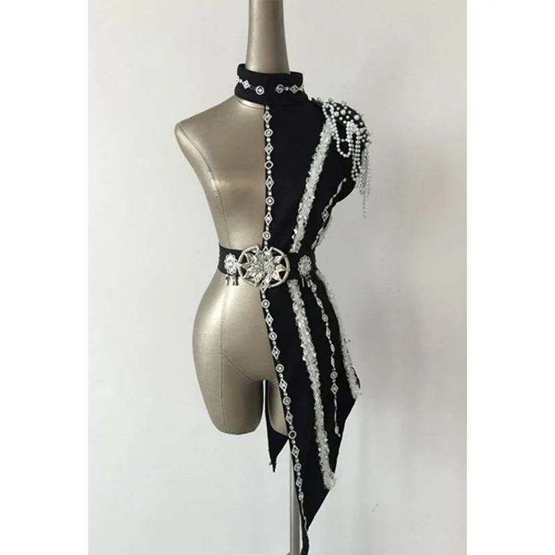 Patchwork Space ไนท์คลับบาร์เครื่องแต่งกาย Ds นักร้องหญิงเซ็กซี่ Dj Stage ชุดเพิร์ลฝ่ายเดียวเสื้อคลุมเต้นรําชุดบอดี้สูทสําหรับสตรี