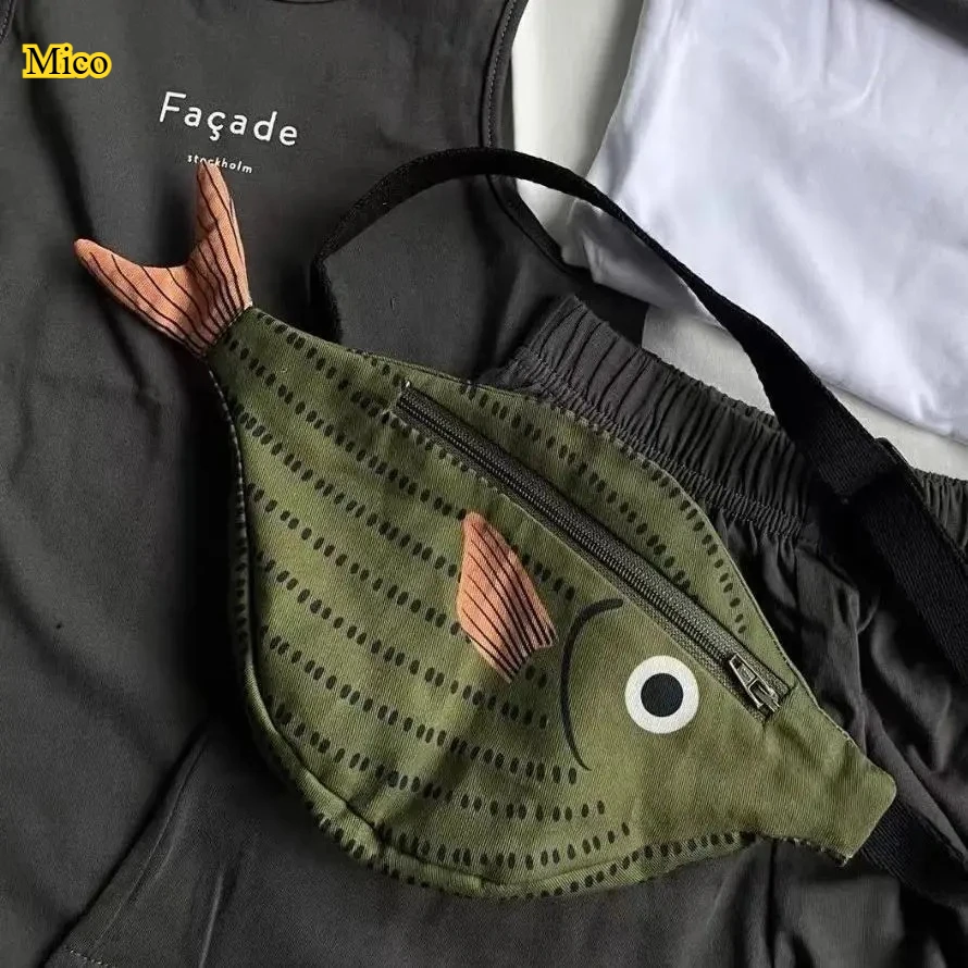 Cute splash proof green ocean tropical fish waist bag, green waterproof coin crossbody bag storage bag