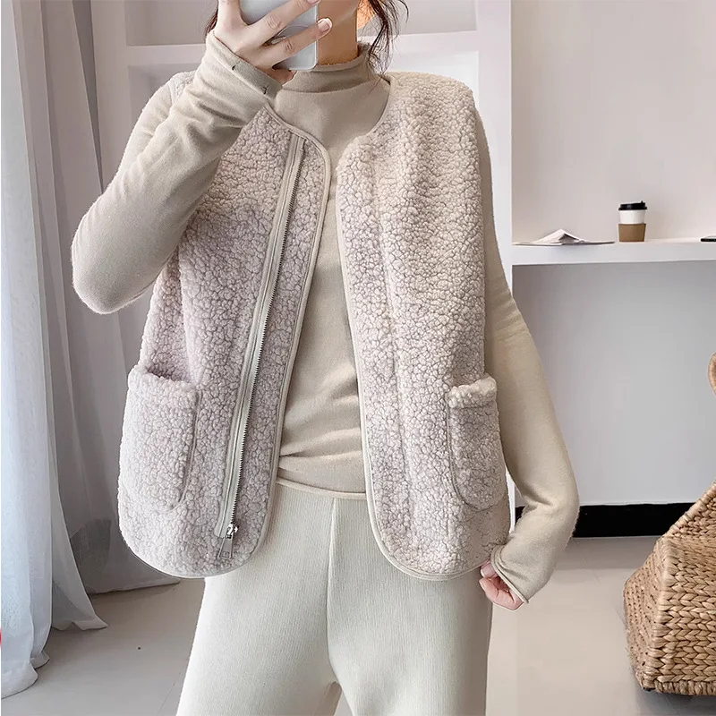 

Lamb Plush Vest for Women in Spring and Autumn New Retro Style Vest Women's Fur One-piece Top
