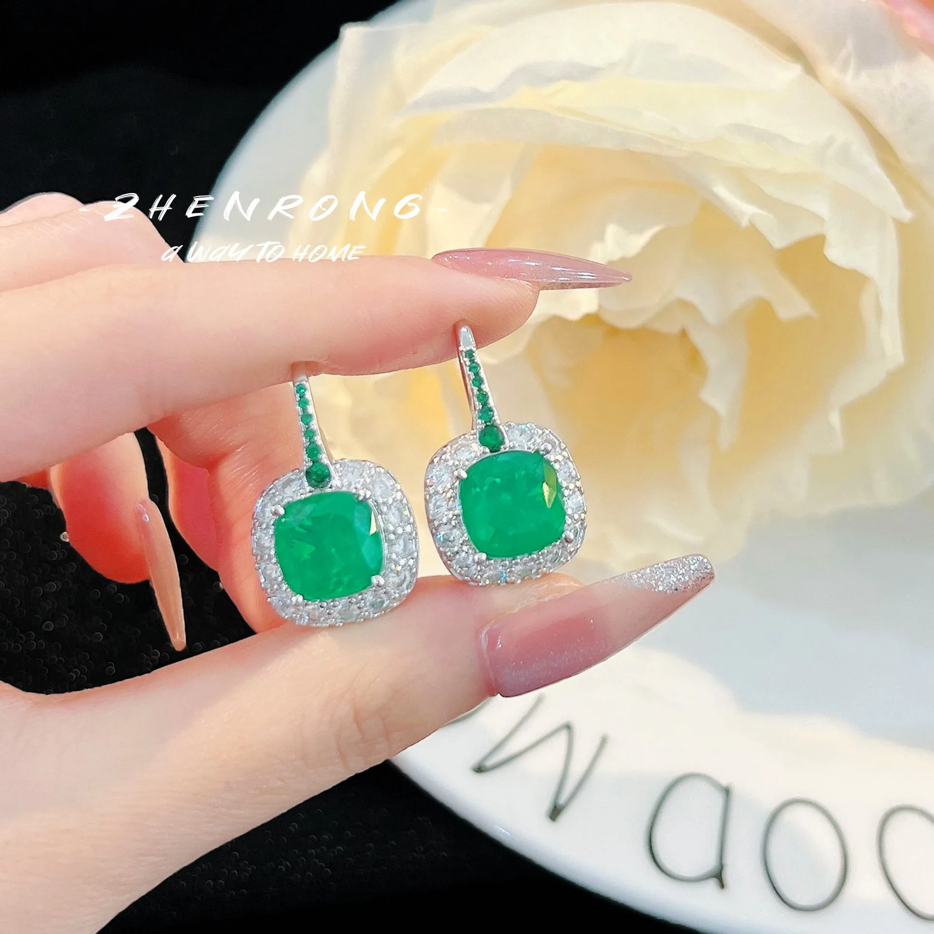 Foydjew New Luxury Large Carat Simulation Emerald Green Pendant Necklaces Drop Earrings Bridal Wedding Jewelry Sets For Women - Image 5