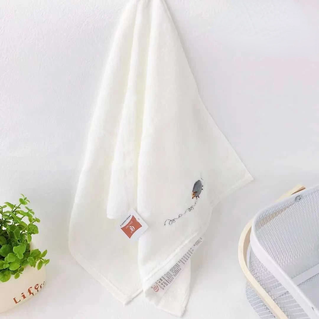 Skin-friendly Cotton Absorbent Face Towel Soft Cartoon Sweet Embroidery Design Tender Household Bathroom Cleaning Quick Drying