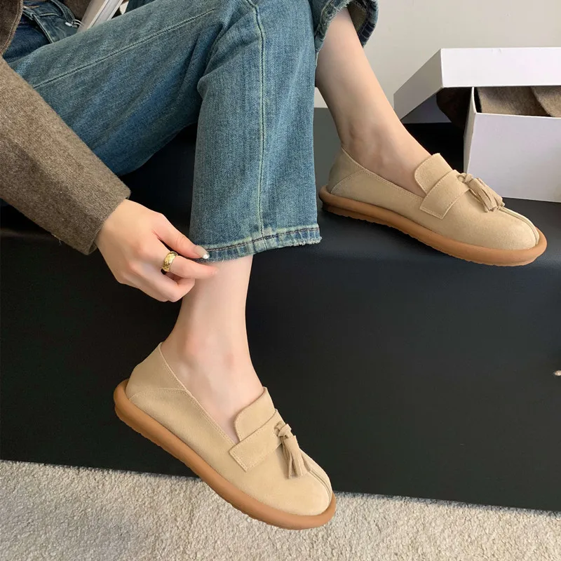Women's flat shoes comfortable single shoes with fringe one step round toe shallow mouth vintage grinding leather women's shoes