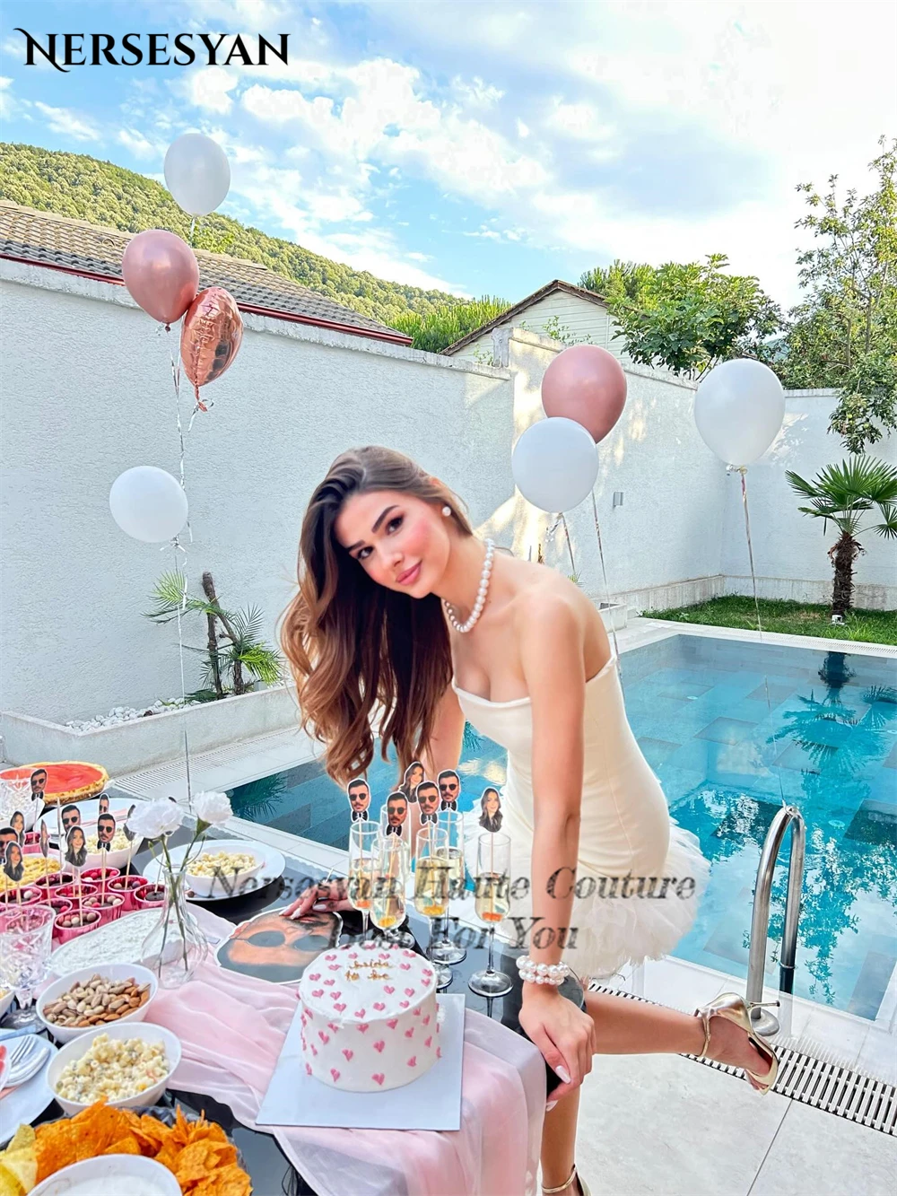 Nersesyan Licht Champagne Elegante Galajurken Off Schouder Tule Ruches Mini Feestjurk Satijn 2025, Galajurken Op Maat